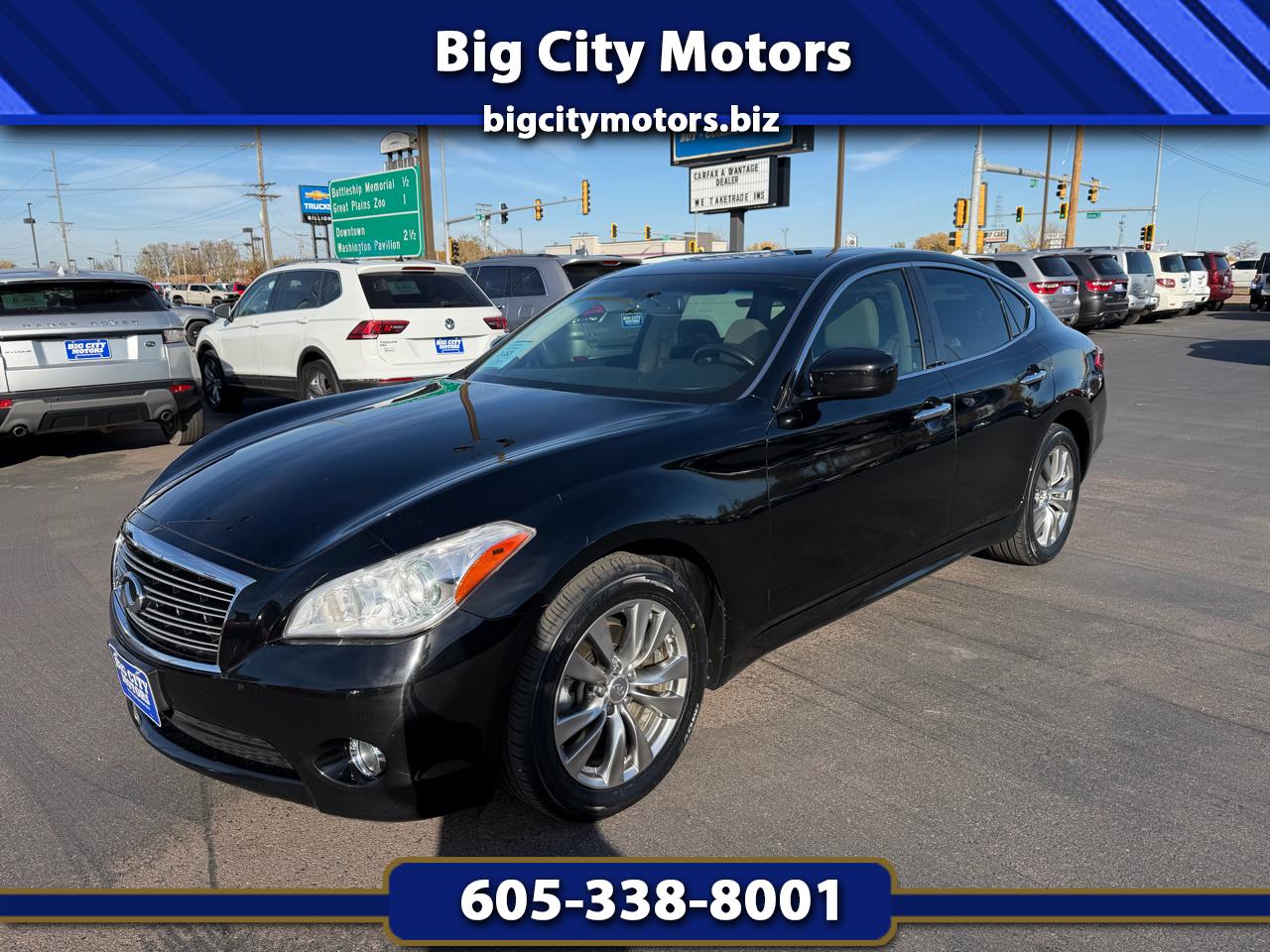 2013 Infiniti M56 4dr Sdn AWD