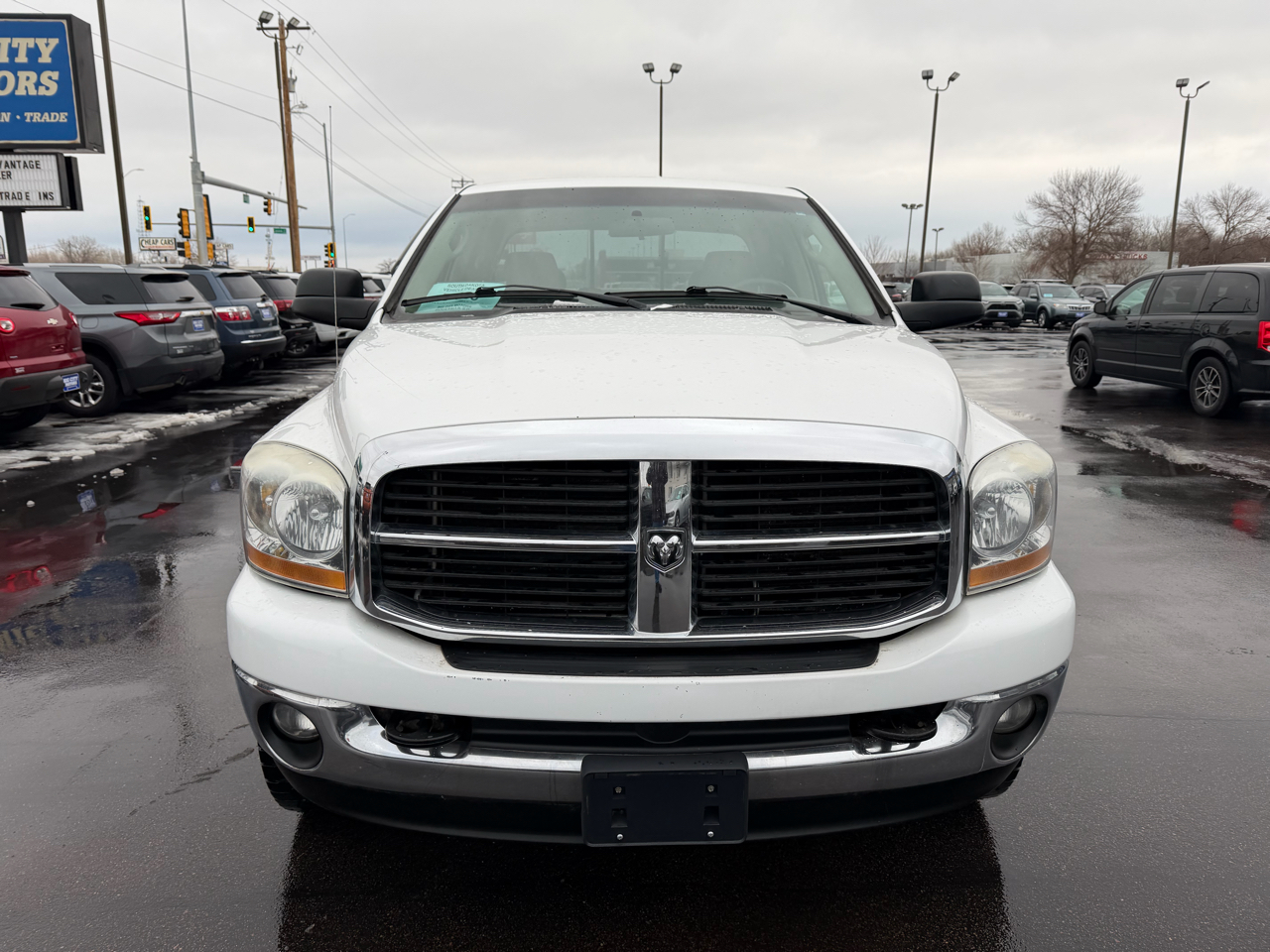 Dodge Ram 2500 4dr Quad Cab 140.5 4WD SLT 2006