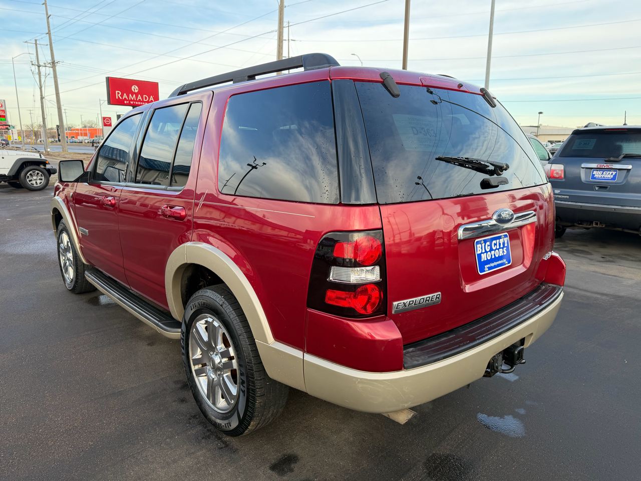 Ford Explorer 4WD 4dr V8 Eddie Bauer 2008