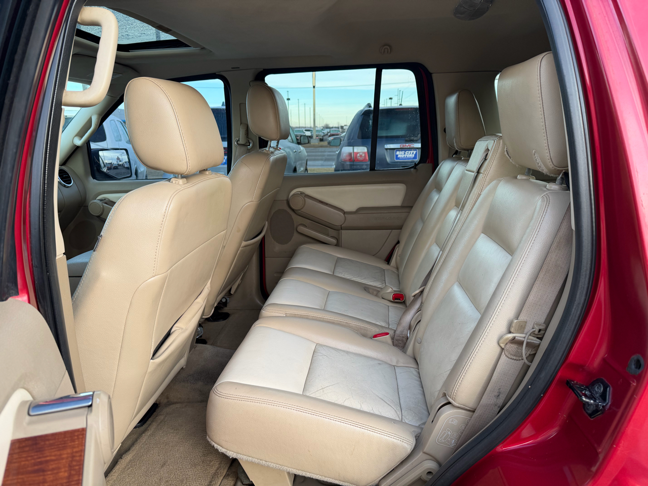 Ford Explorer 4WD 4dr V8 Eddie Bauer 2008