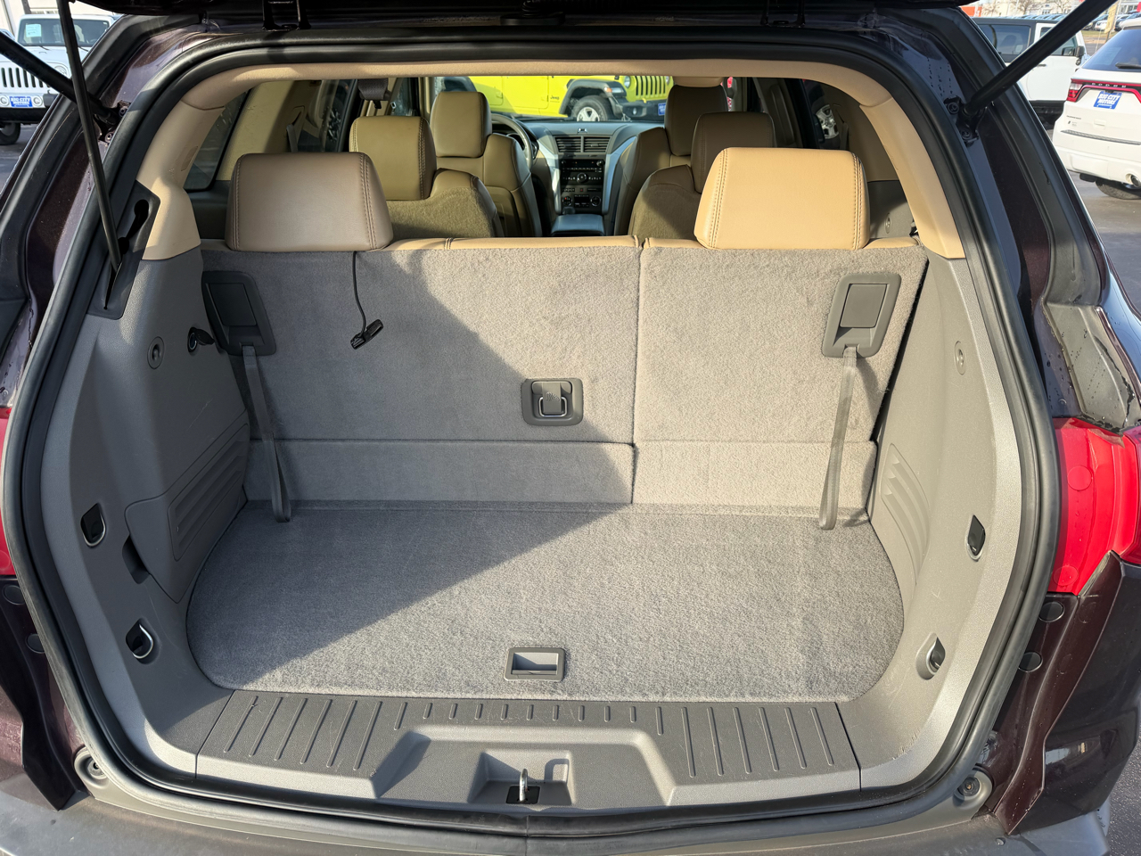 Chevrolet Traverse FWD 4dr LT w/2LT 2009