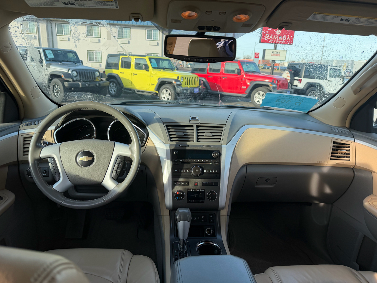 Chevrolet Traverse FWD 4dr LT w/2LT 2009