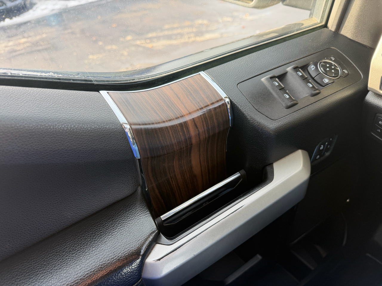 Ford F-150 King Ranch 4WD SuperCrew 5.5' Box 2017