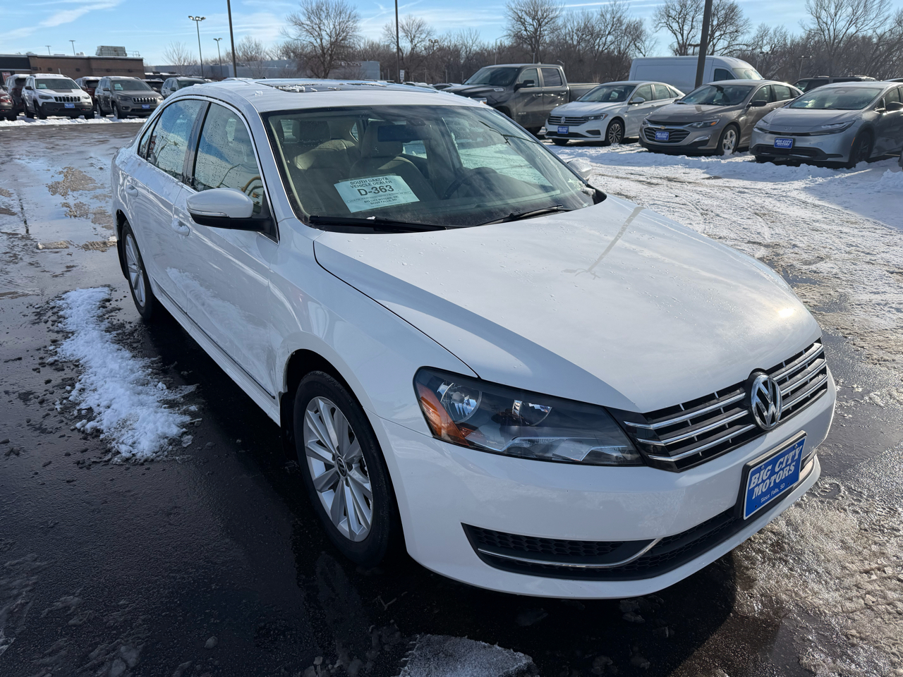 Volkswagen Passat 4dr Sdn 2.5L Auto SEL Premium 2013