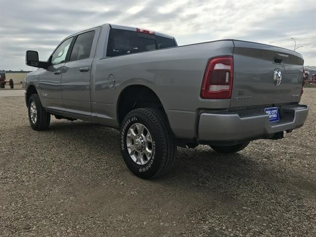 RAM 2500 Laramie 4x4 Crew Cab 6'4" Box 2024