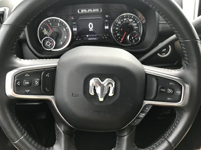 RAM 2500 Laramie 4x4 Crew Cab 6'4" Box 2024