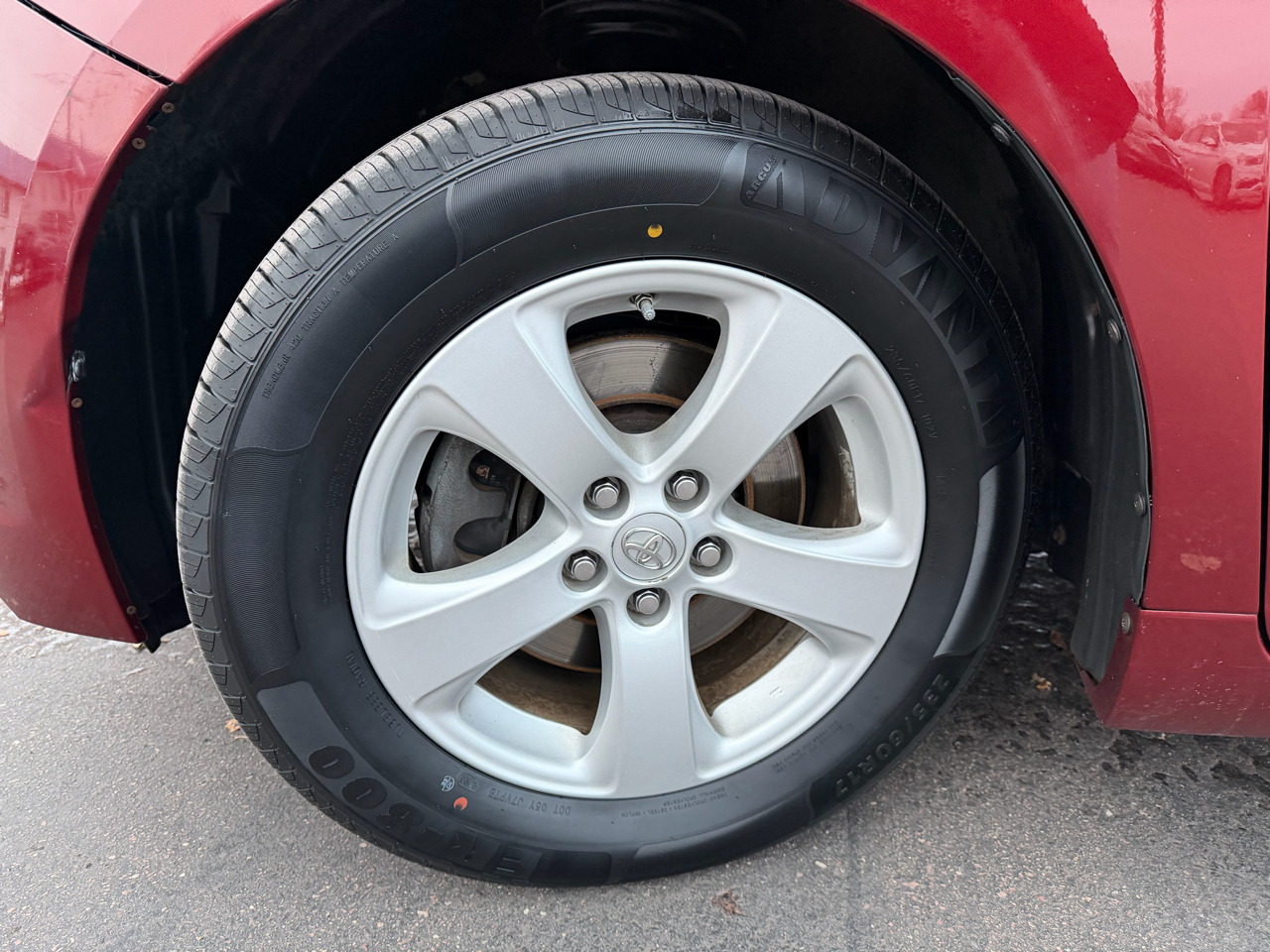 Toyota Sienna 5dr 7-Pass Van V6 LE AAS FWD (Natl) 2014