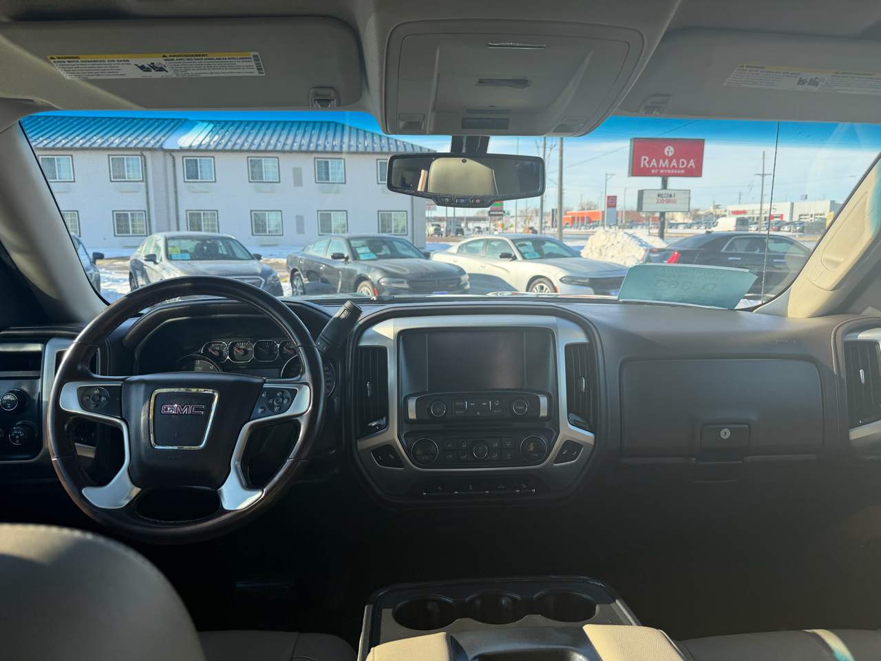 GMC Sierra 1500 4WD Double Cab 143.5" SLT 2015