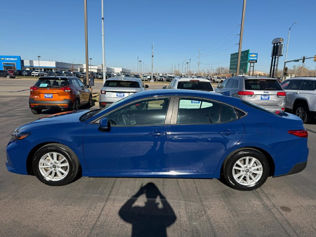 2025 Toyota Camry XLE photo 2