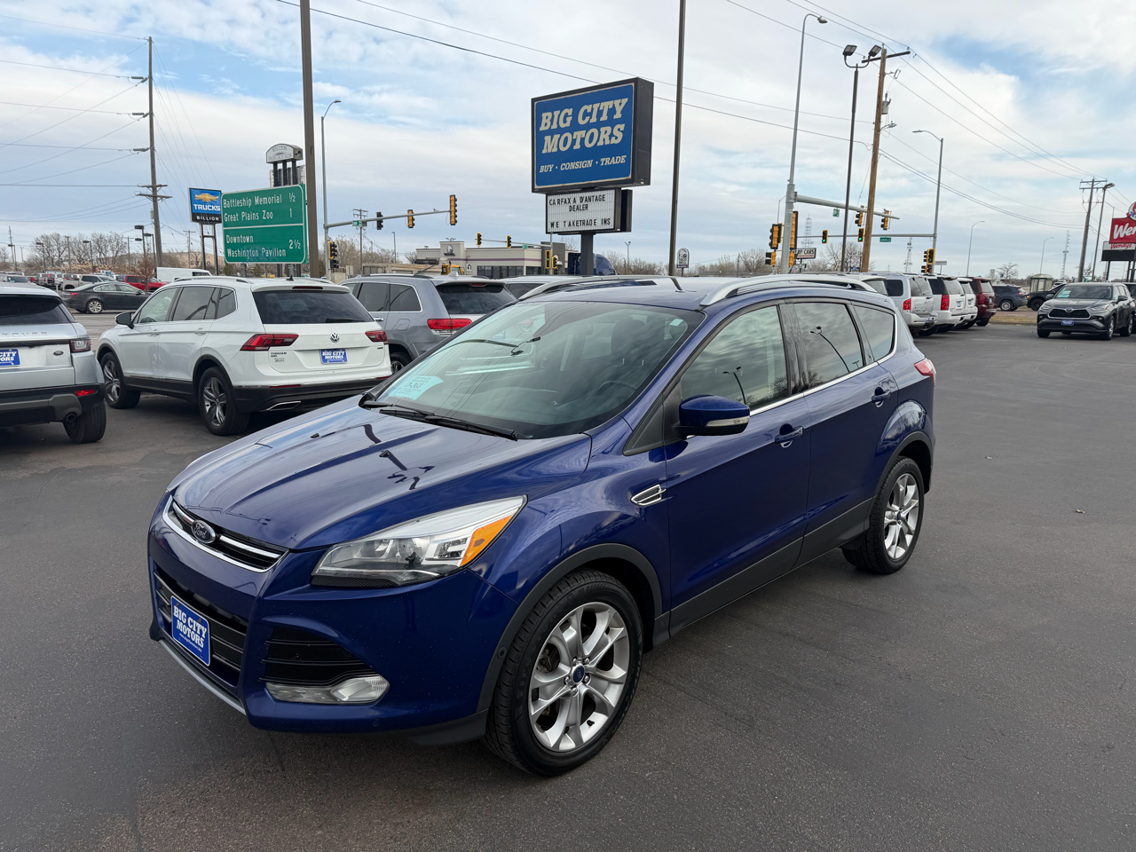 2015 Ford Escape Titanium's photo