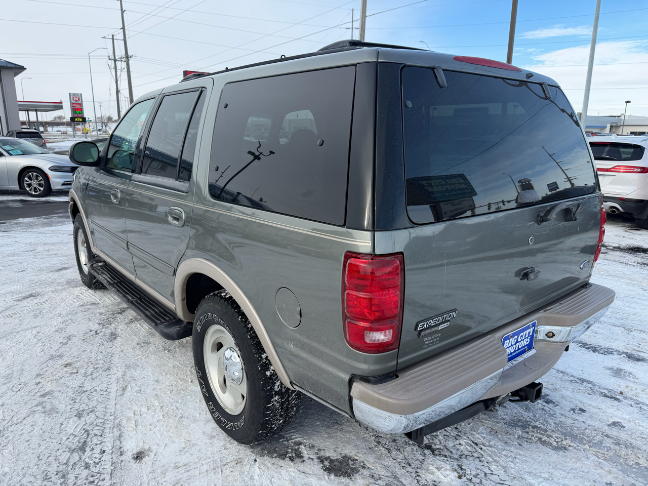 1999 Ford Expedition XLT photo 2