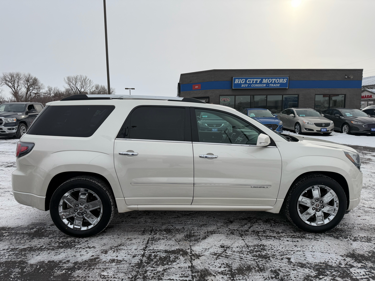 GMC Acadia AWD 4dr Denali 2013