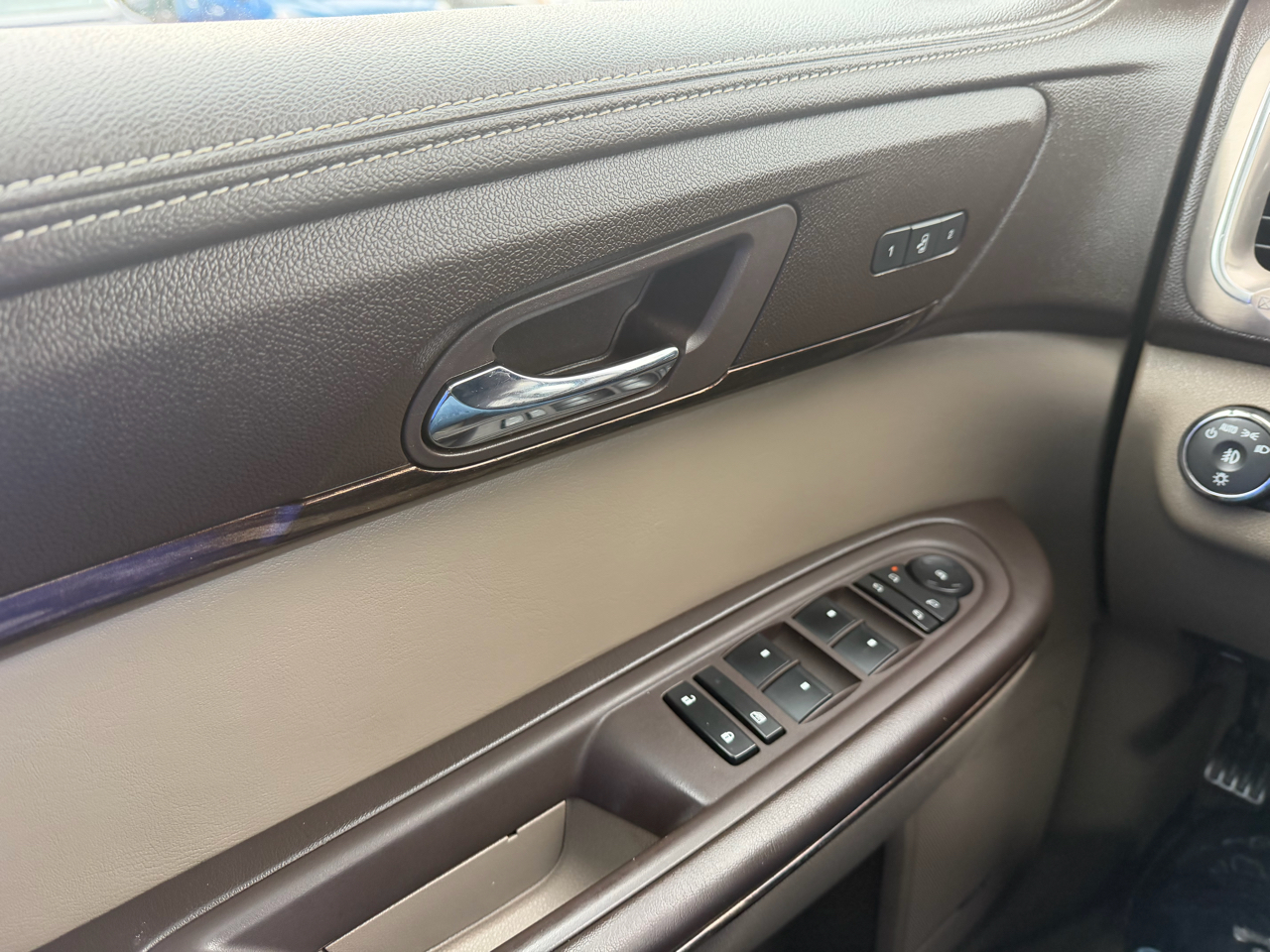 GMC Acadia AWD 4dr Denali 2013