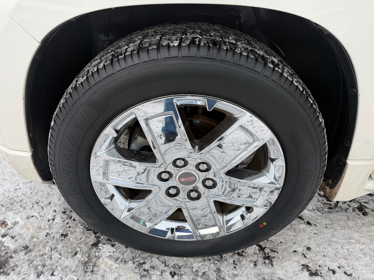 GMC Acadia AWD 4dr Denali 2013