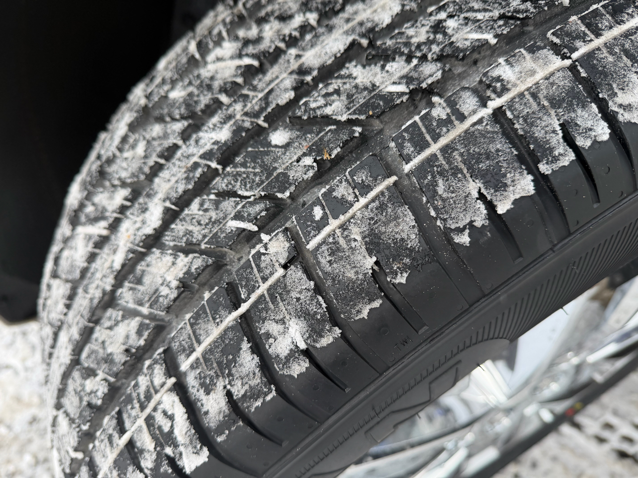 GMC Acadia AWD 4dr Denali 2013