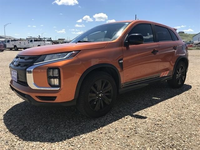 2020 Mitsubishi Outlander Sport ES photo 3