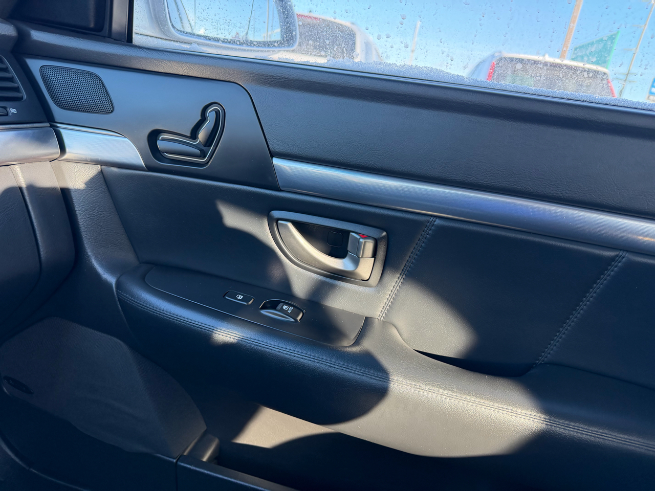 Kia Amanti 4dr Sdn 2008