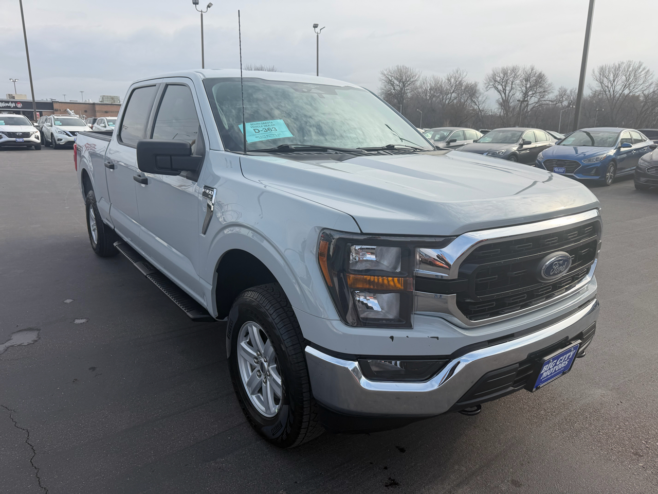 Ford F-150 XLT 4WD SuperCrew 5.5' Box 2023
