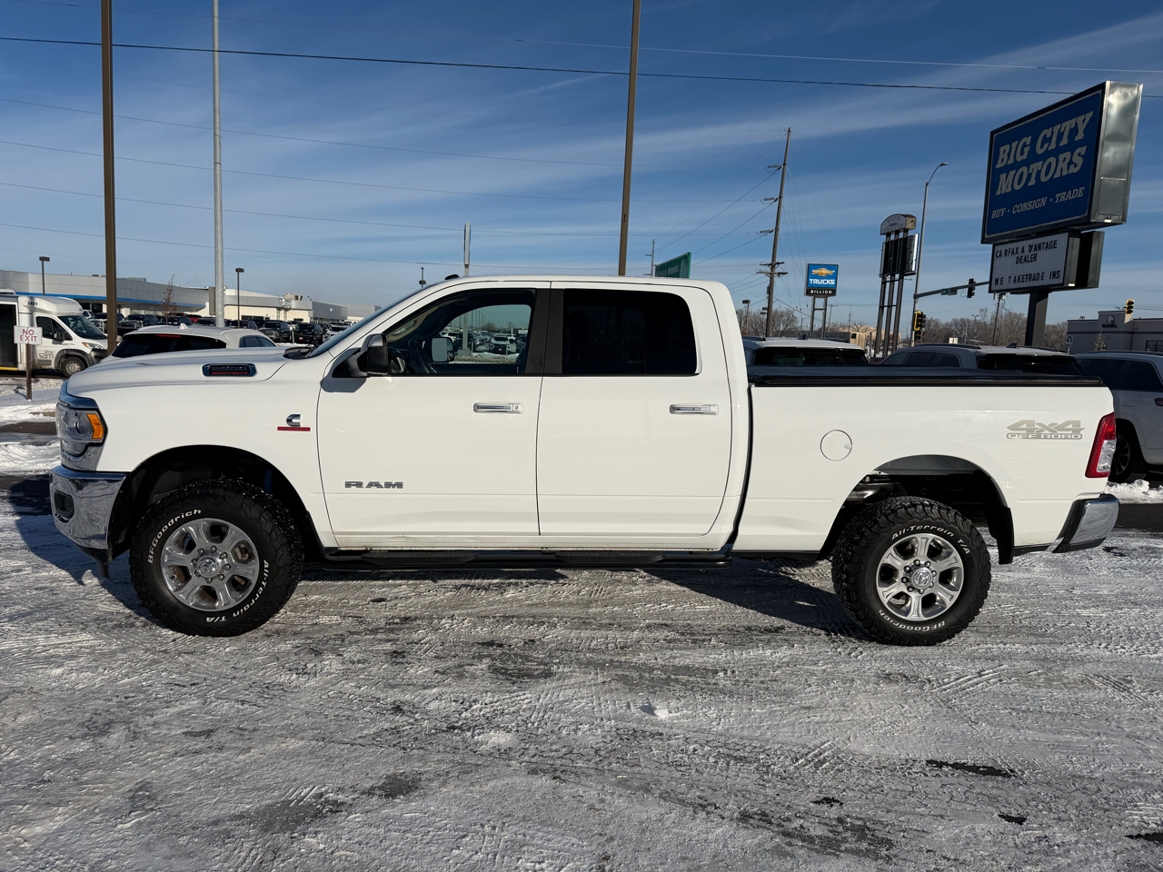 RAM 2500 Big Horn 4x4 Crew Cab 6'4" Box 2019