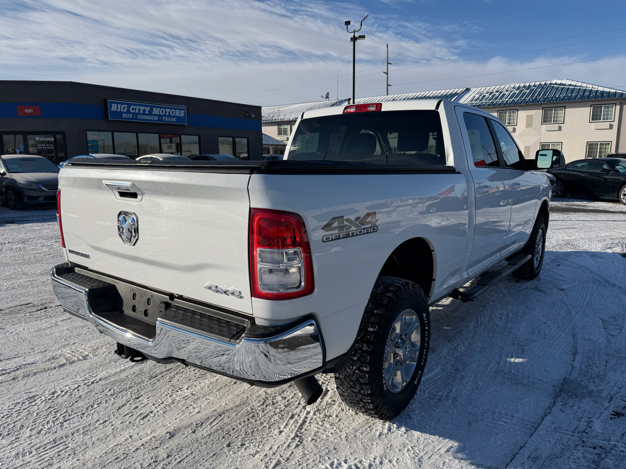RAM 2500 Big Horn 4x4 Crew Cab 6'4" Box 2019