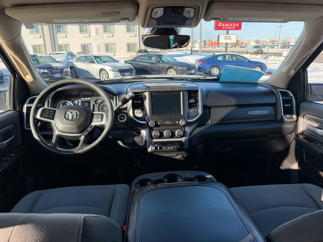 RAM 2500 Big Horn 4x4 Crew Cab 6'4" Box 2019