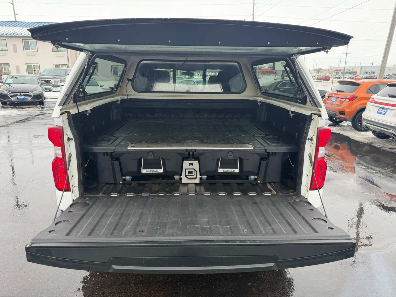 Chevrolet Silverado 1500 4WD Crew Cab 147" RST 2020