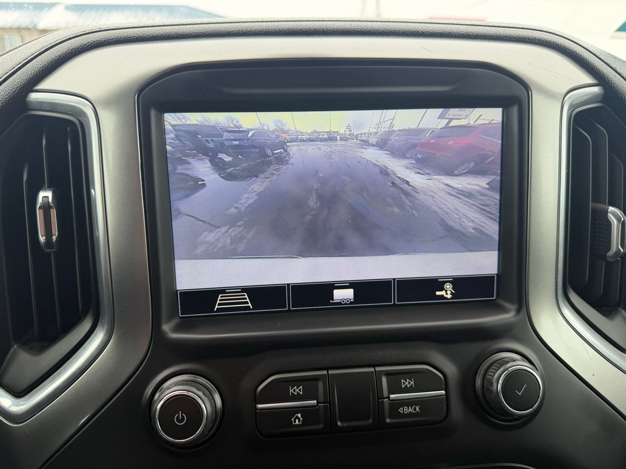 Chevrolet Silverado 1500 4WD Crew Cab 147" RST 2020