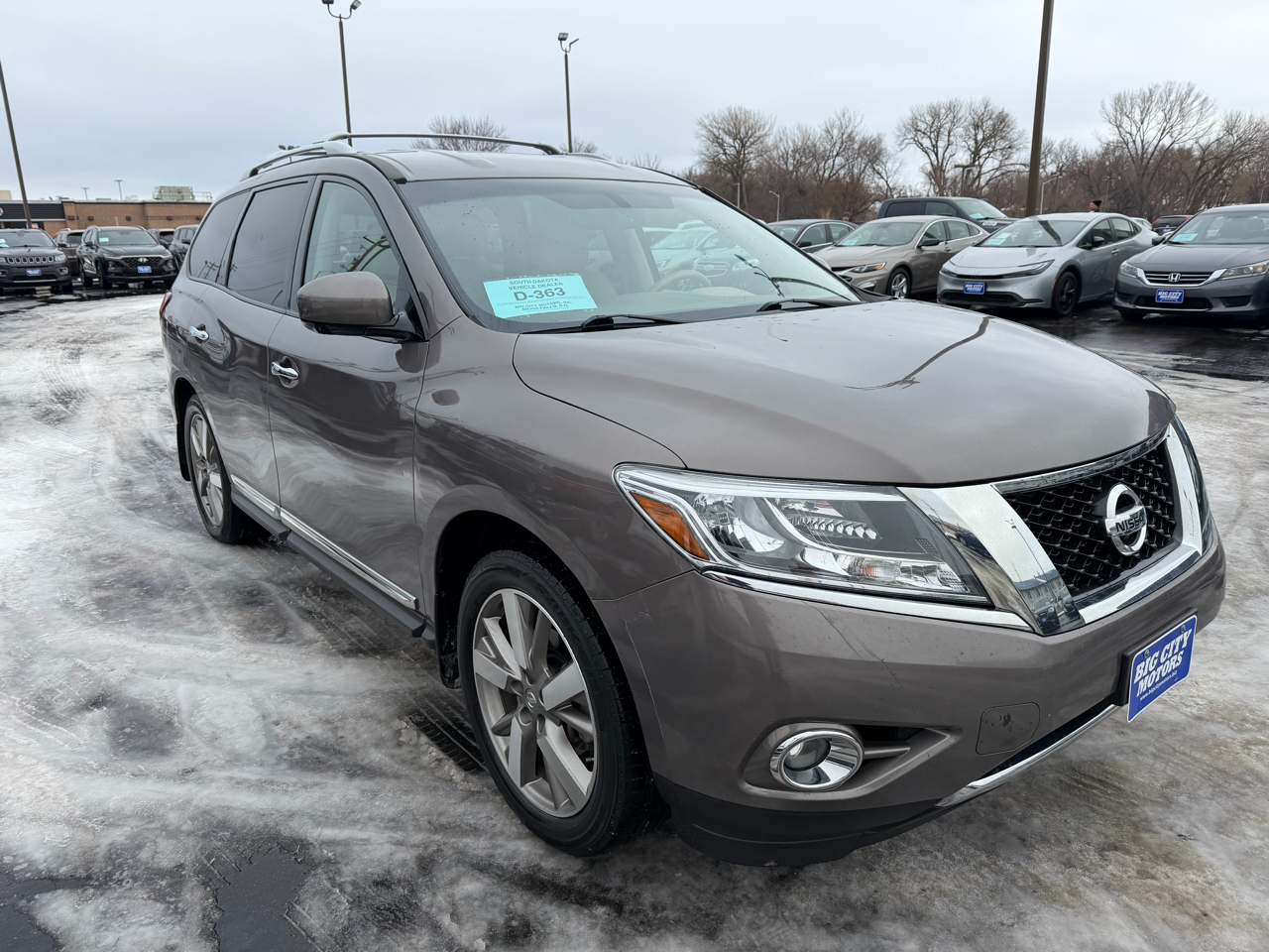 Nissan Pathfinder 4WD 4dr Platinum 2013