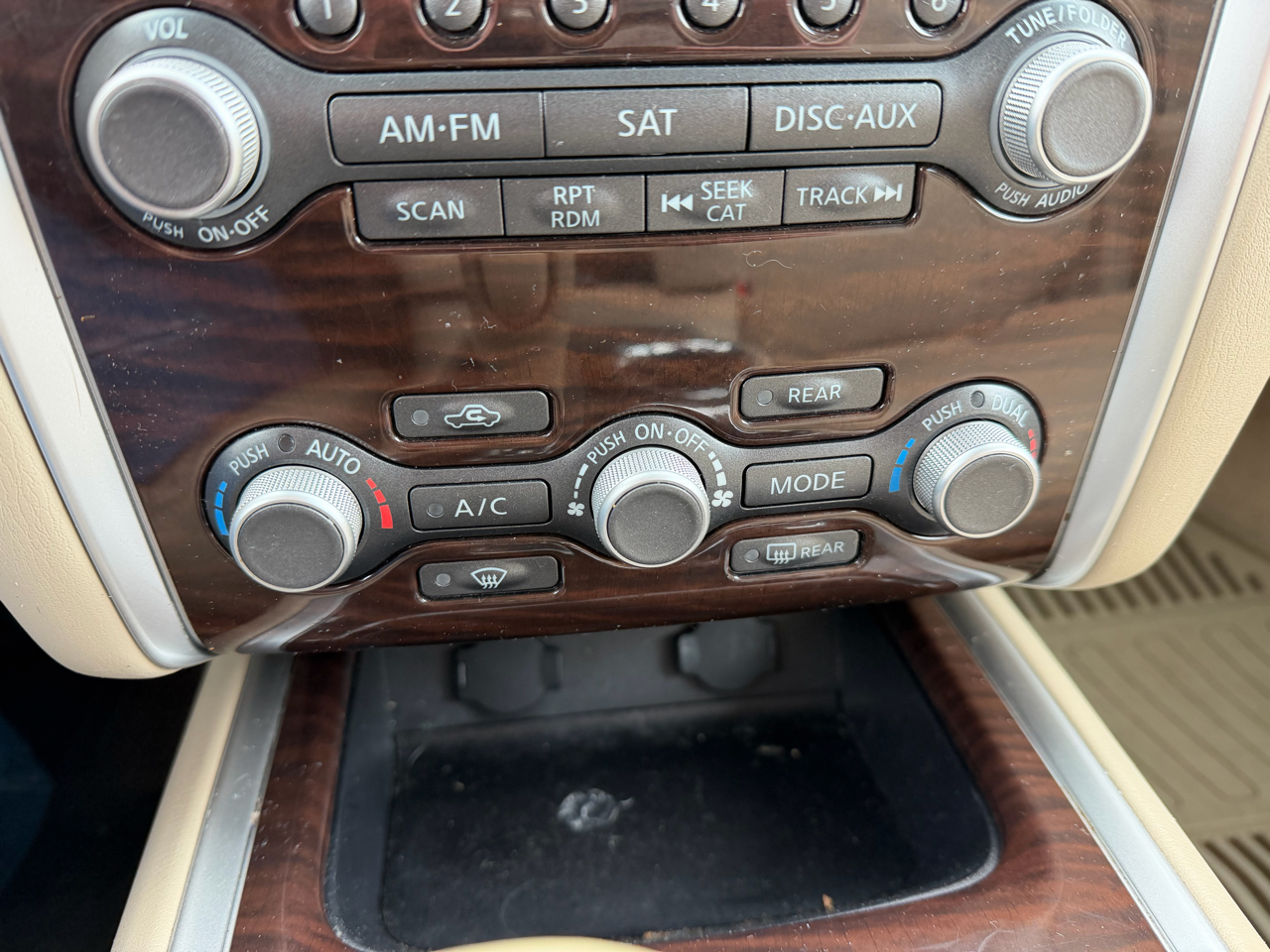 Nissan Pathfinder 4WD 4dr Platinum 2013