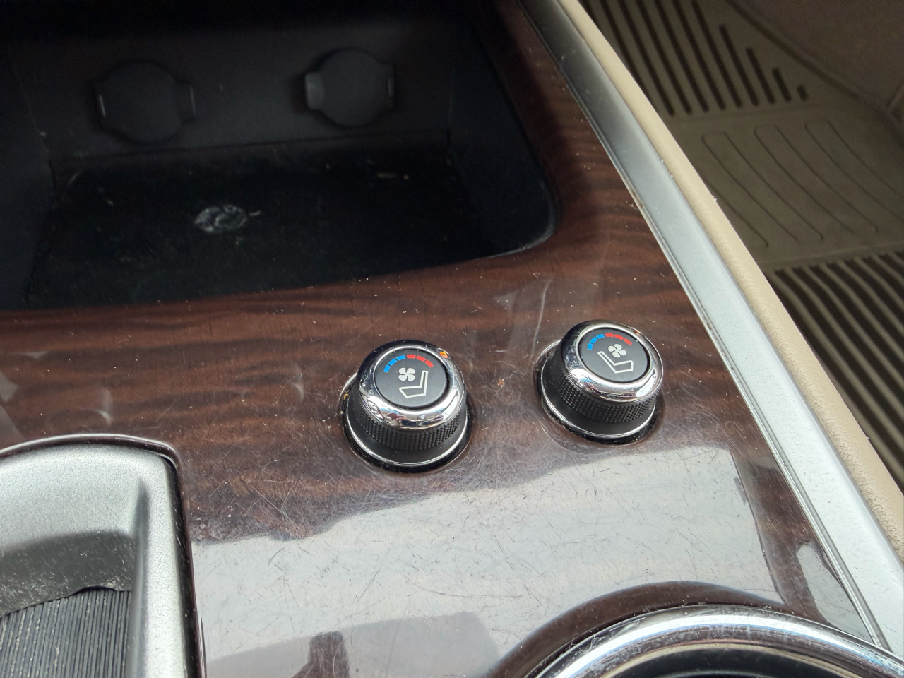 Nissan Pathfinder 4WD 4dr Platinum 2013