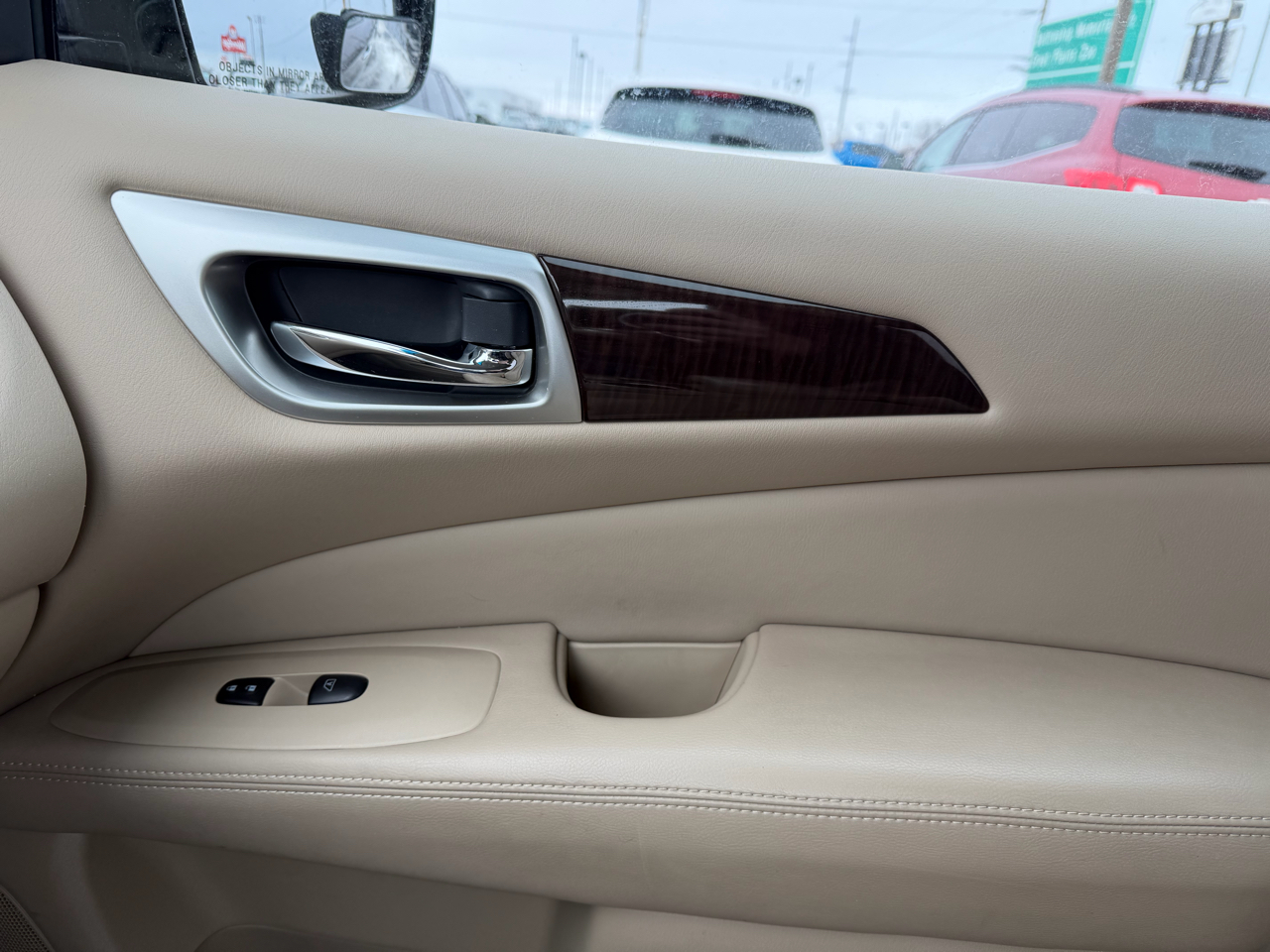 Nissan Pathfinder 4WD 4dr Platinum 2013