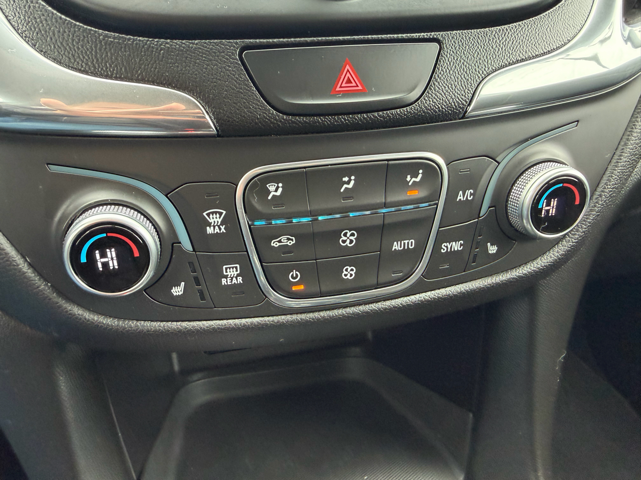 Chevrolet Equinox AWD 4dr LT w/1LT 2019