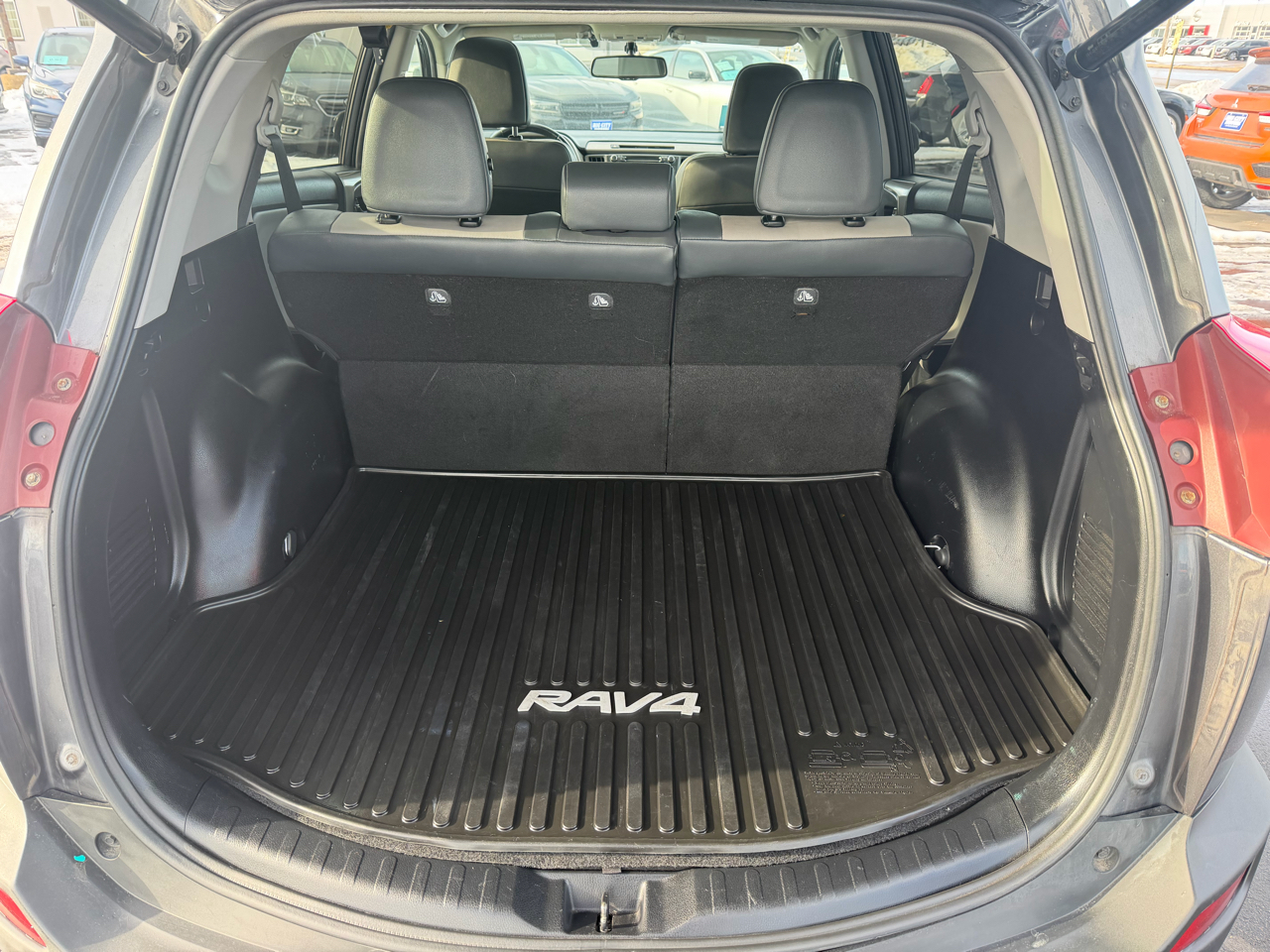 Toyota RAV4 AWD 4dr Limited (Natl) 2015