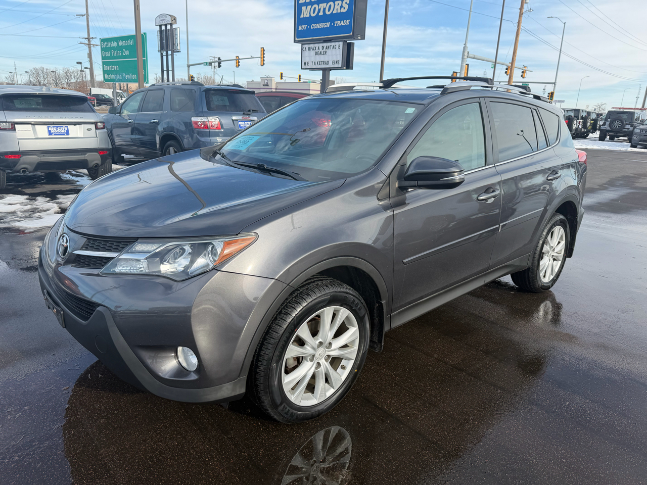 2015 Toyota RAV4 Limited's photo