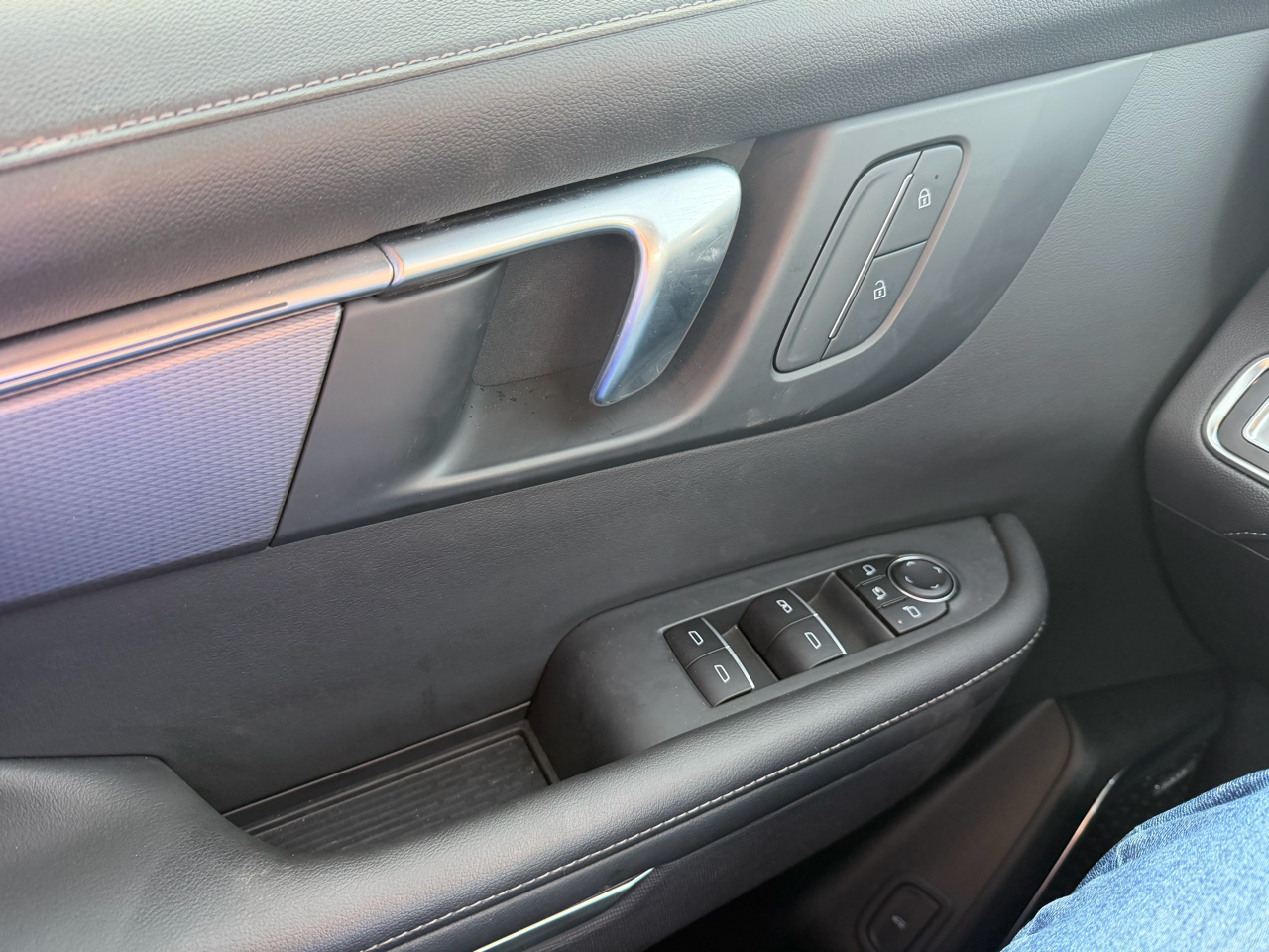 Buick Enclave 4dr Sport Touring 2025