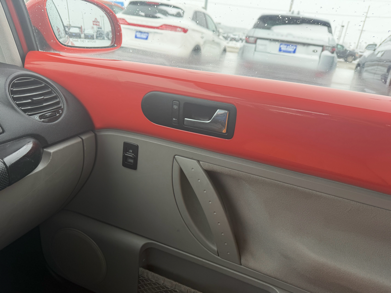 Volkswagen New Beetle Coupe 2dr Cpe GL Auto 2003