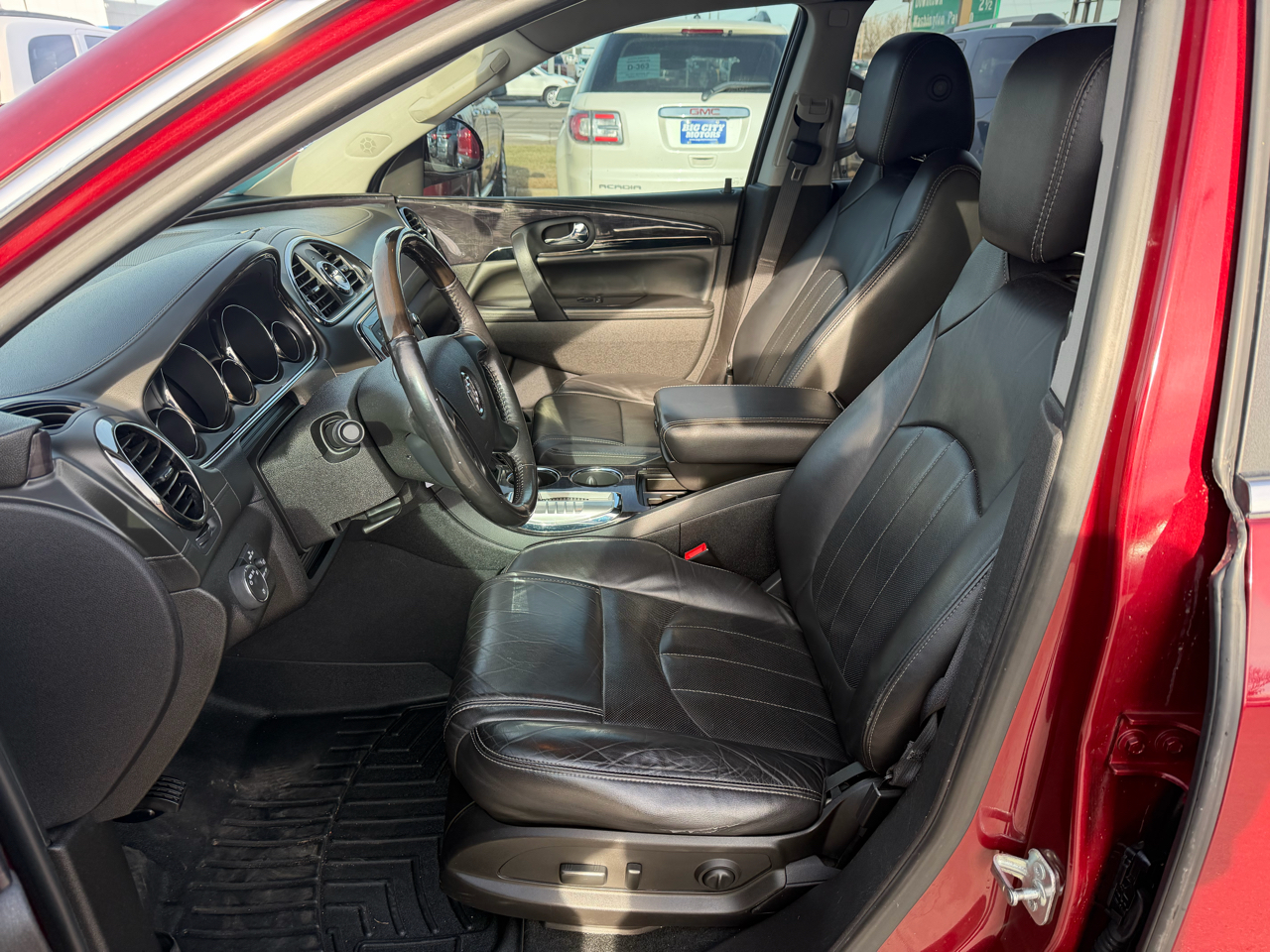 Buick Enclave AWD 4dr Leather 2016