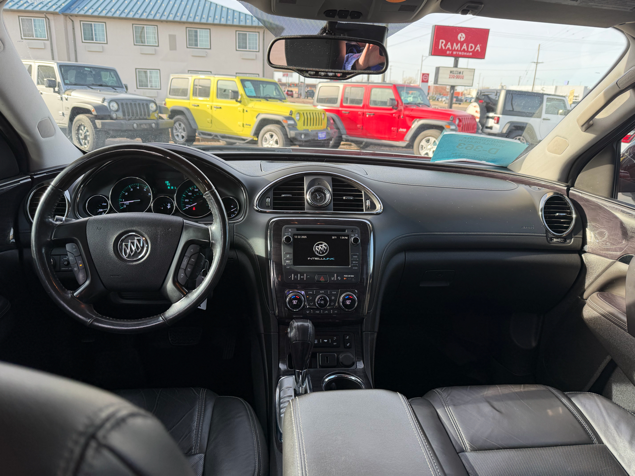 Buick Enclave AWD 4dr Leather 2016