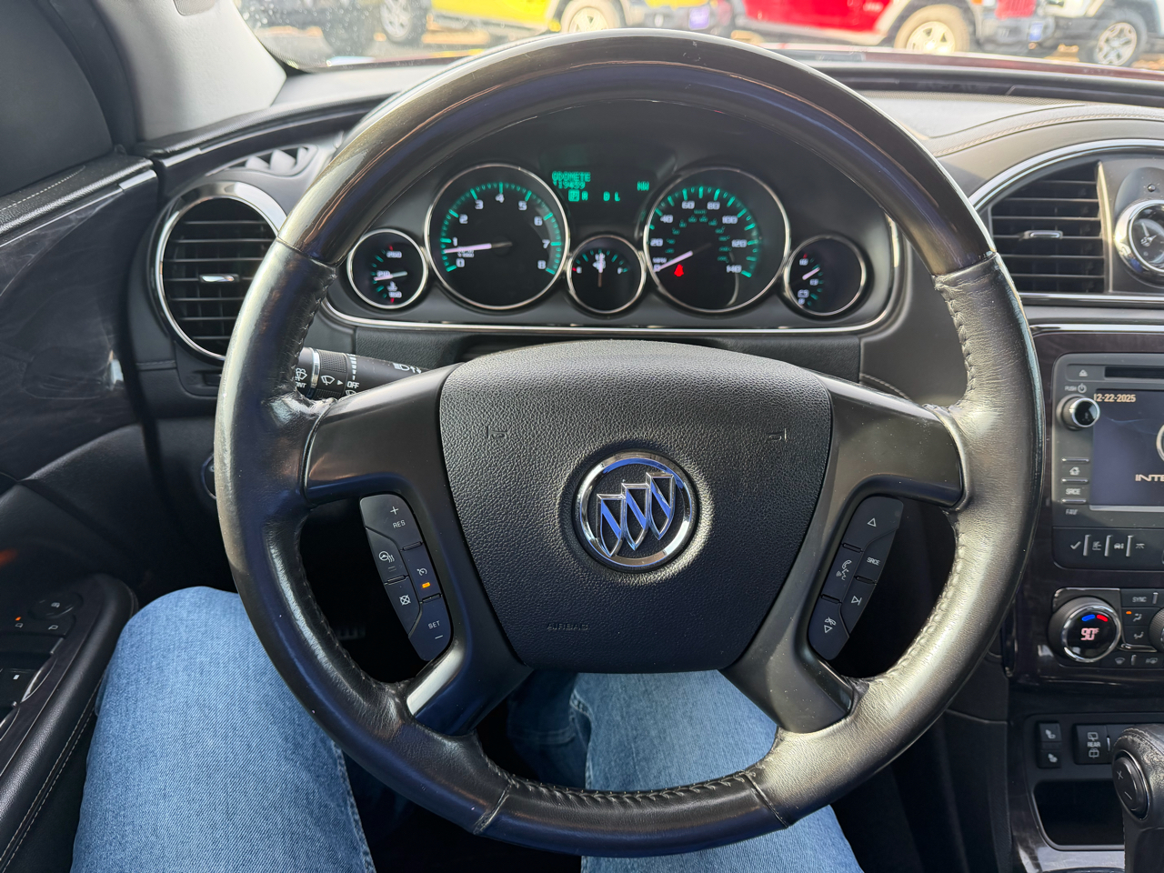 Buick Enclave AWD 4dr Leather 2016