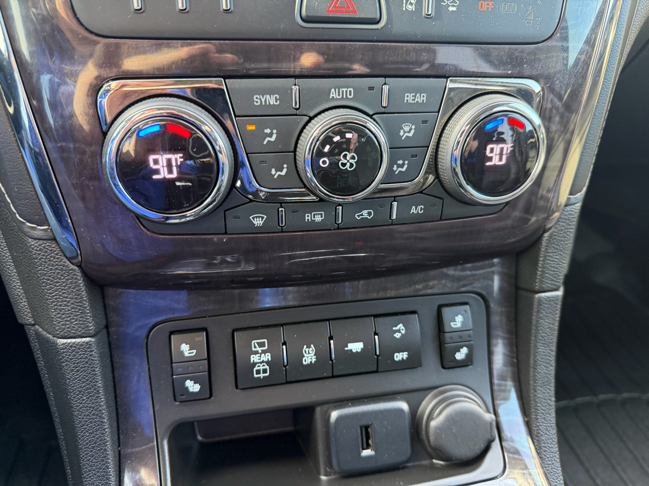 Buick Enclave AWD 4dr Leather 2016