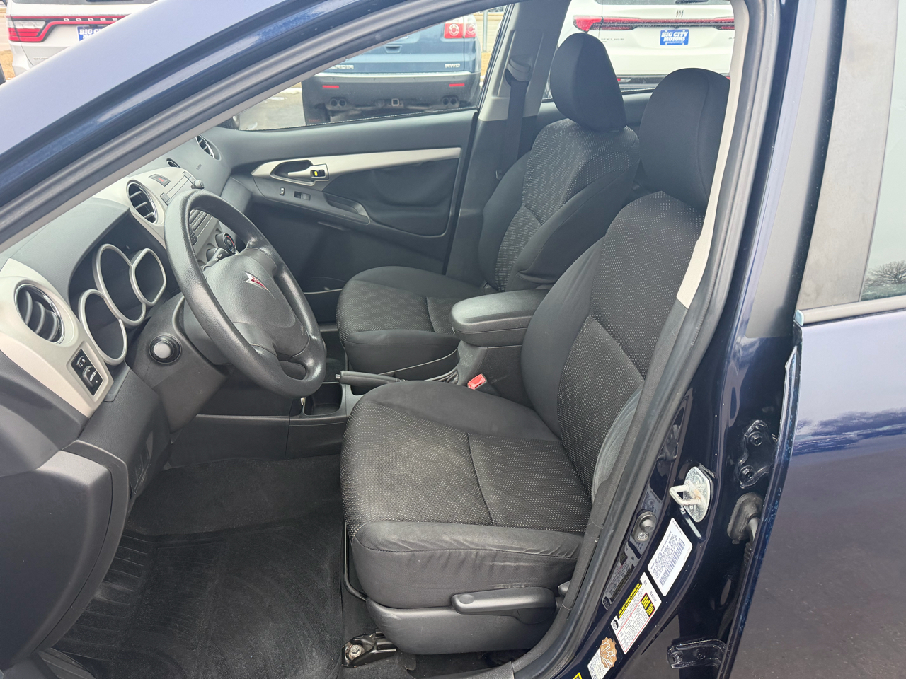 Pontiac Vibe 4dr HB FWD w/1SB 2009