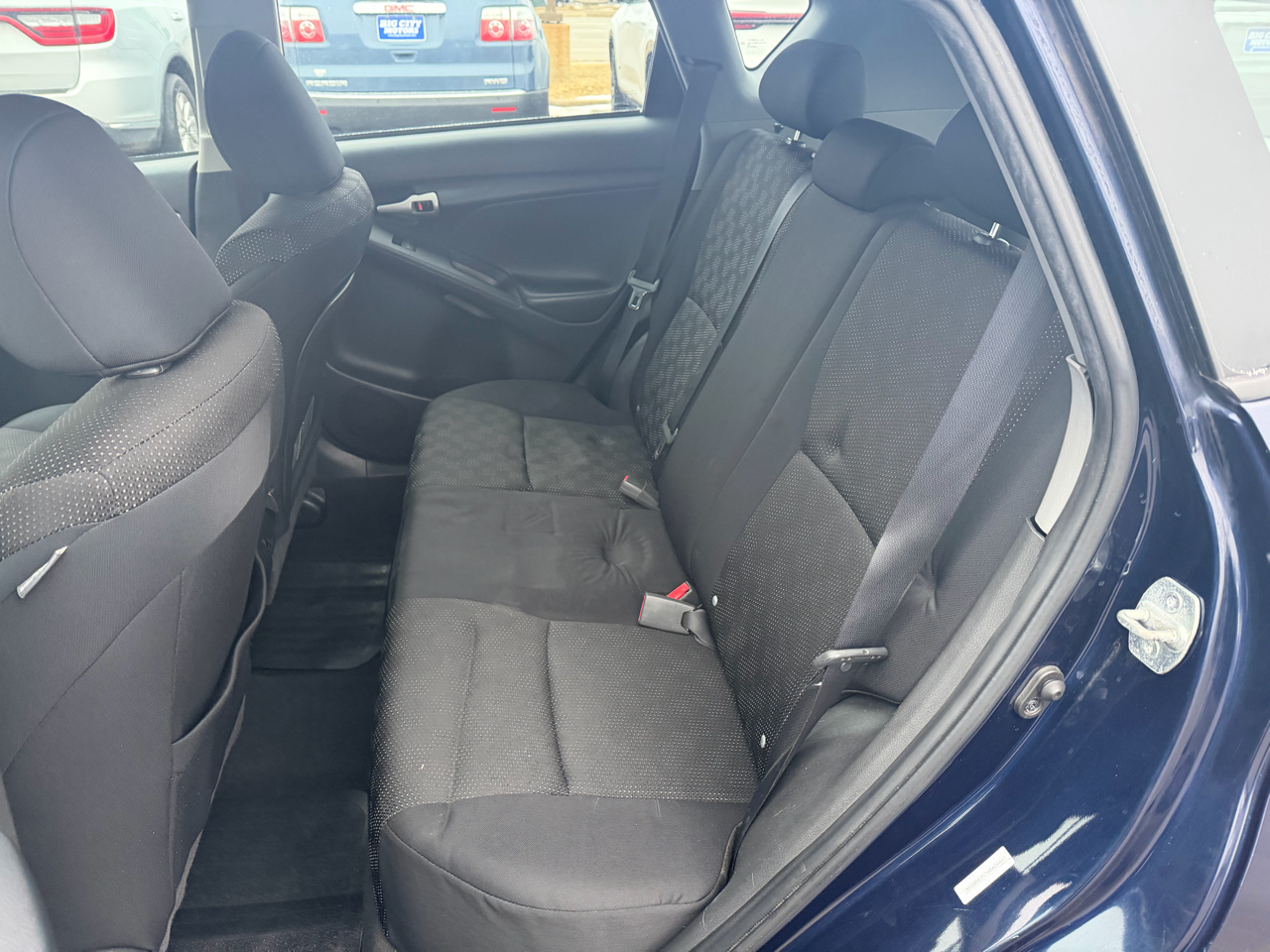 Pontiac Vibe 4dr HB FWD w/1SB 2009