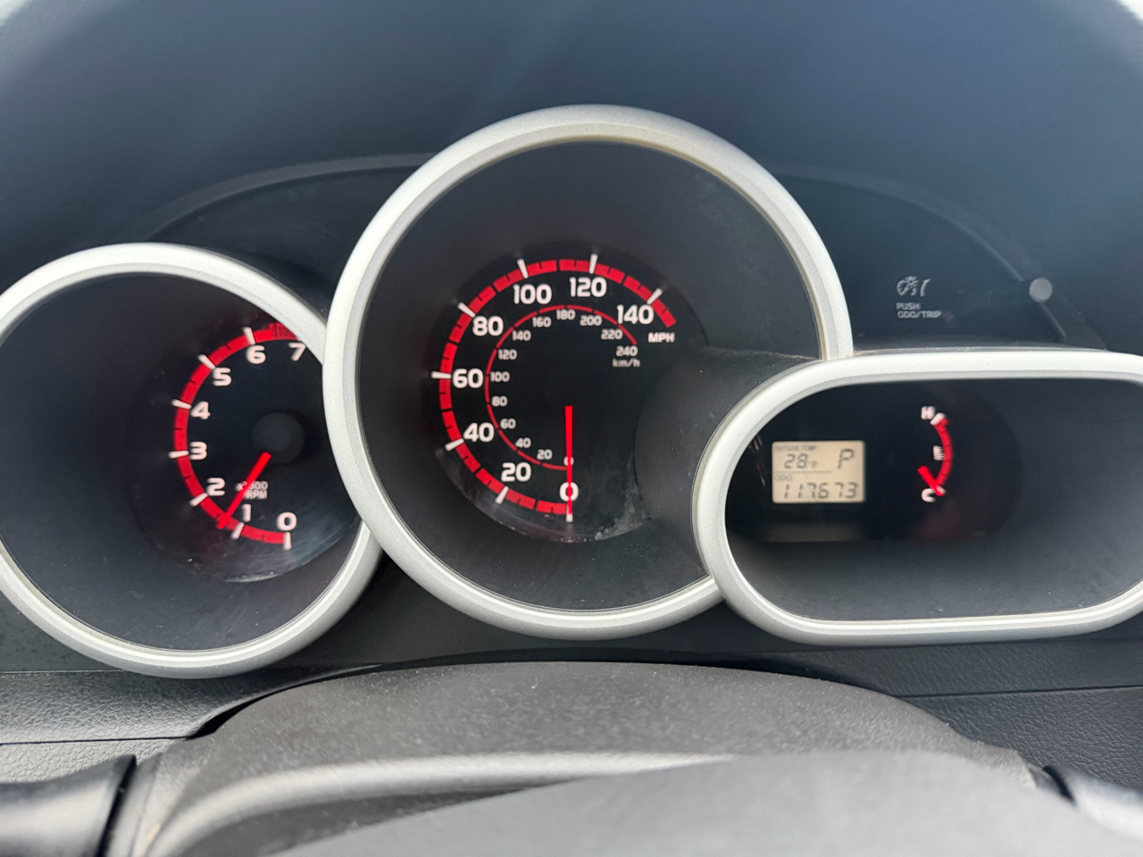 Pontiac Vibe 4dr HB FWD w/1SB 2009