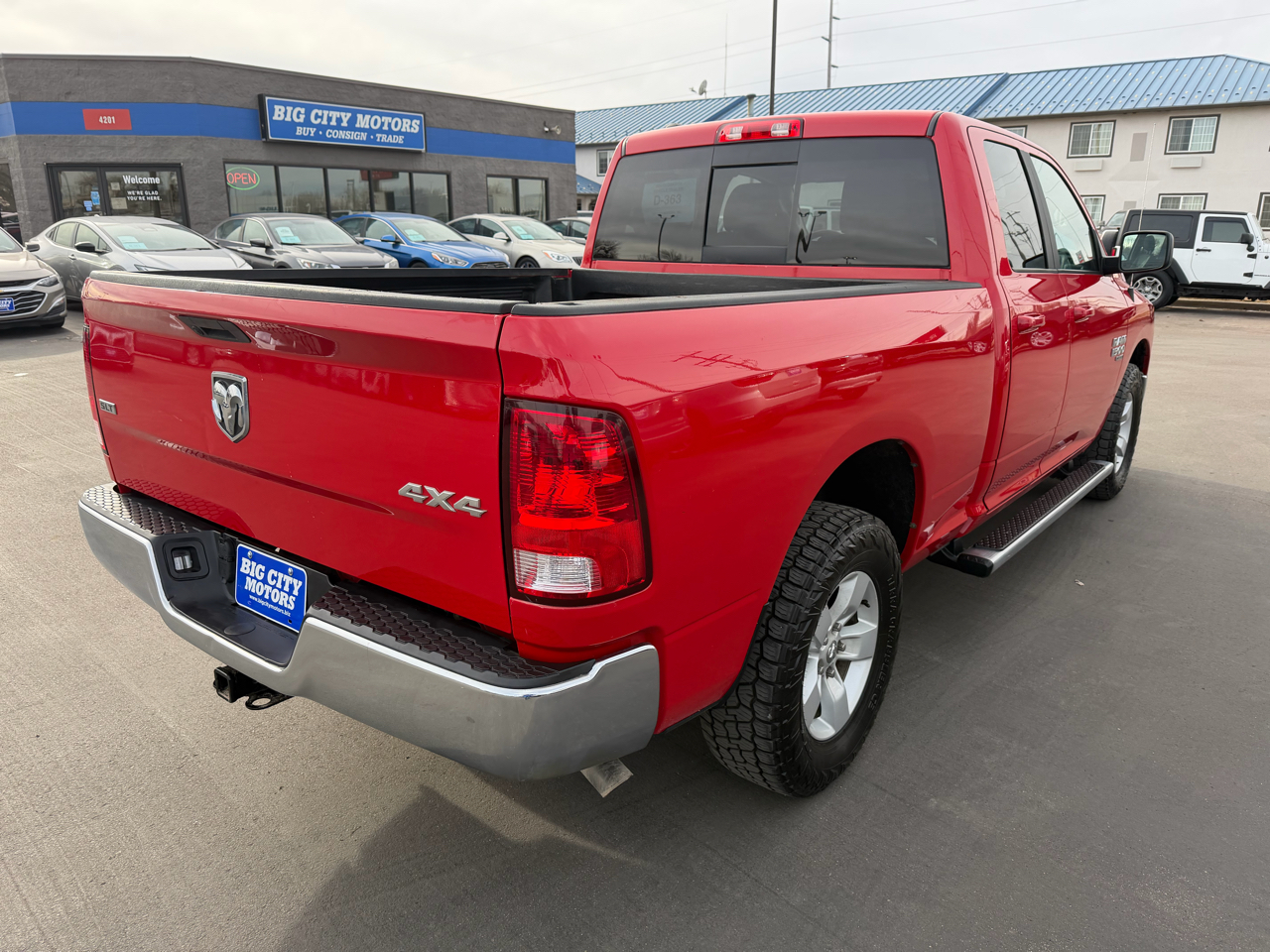 RAM 1500 Classic SLT 4x4 Quad Cab 6'4" Box 2020