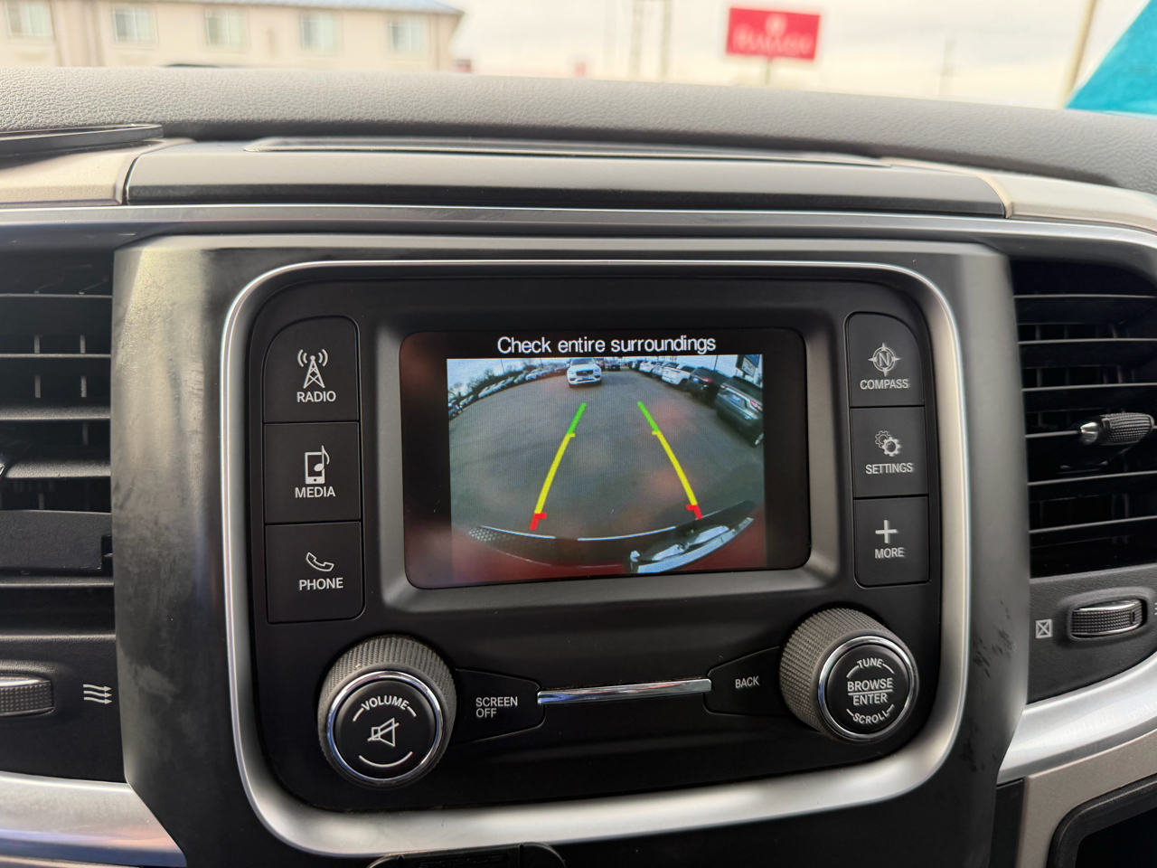 RAM 1500 Classic SLT 4x4 Quad Cab 6'4" Box 2020