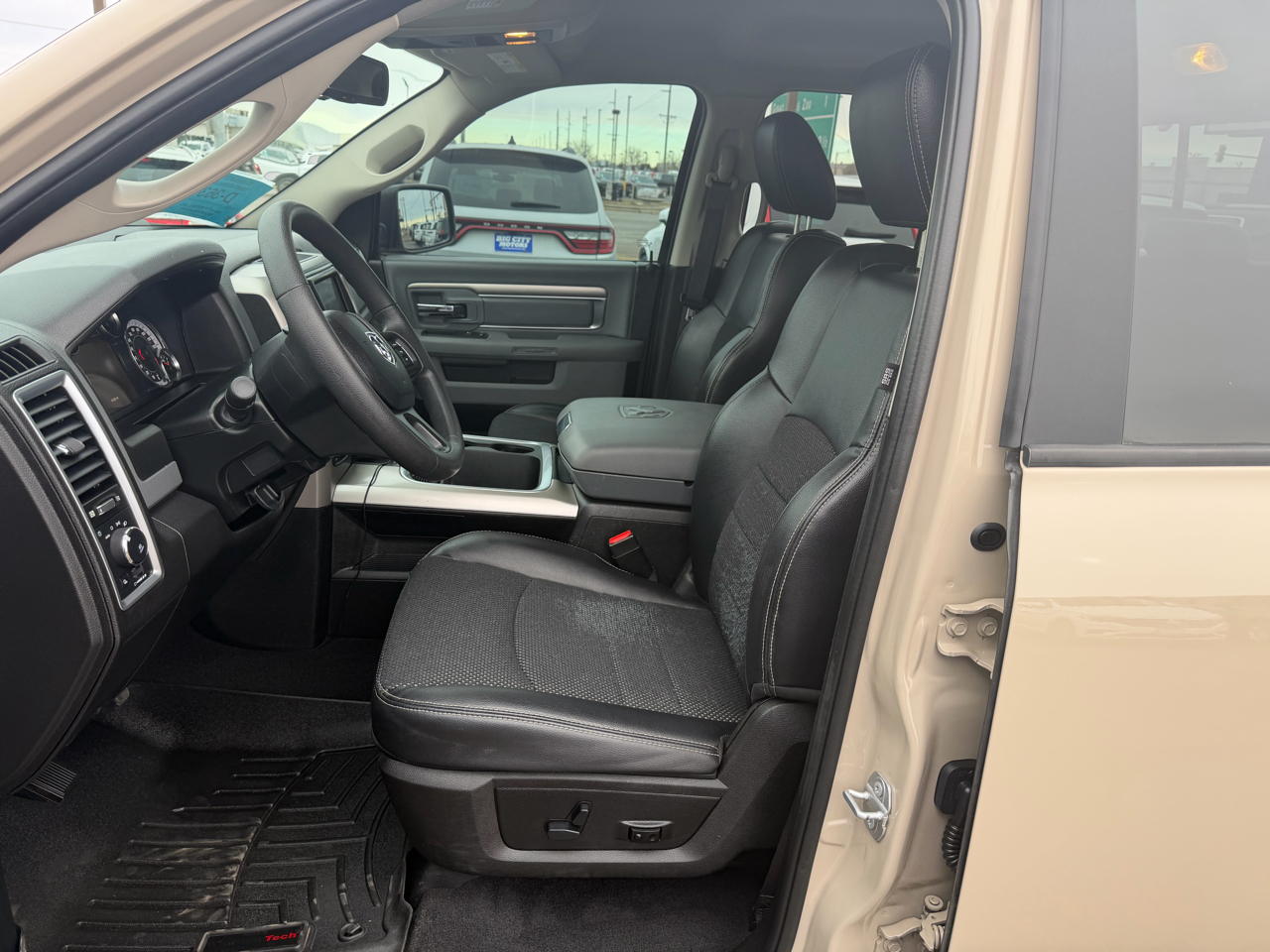 RAM 1500 Classic Warlock 4x4 Quad Cab 6'4" Box 2019
