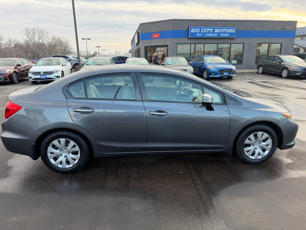 Honda Civic Sdn 4dr Man LX 2012