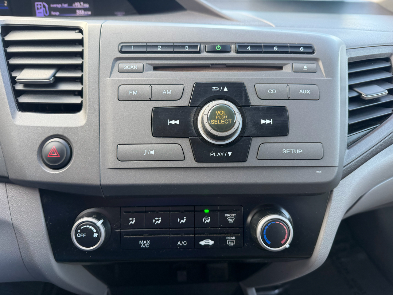 Honda Civic Sdn 4dr Man LX 2012