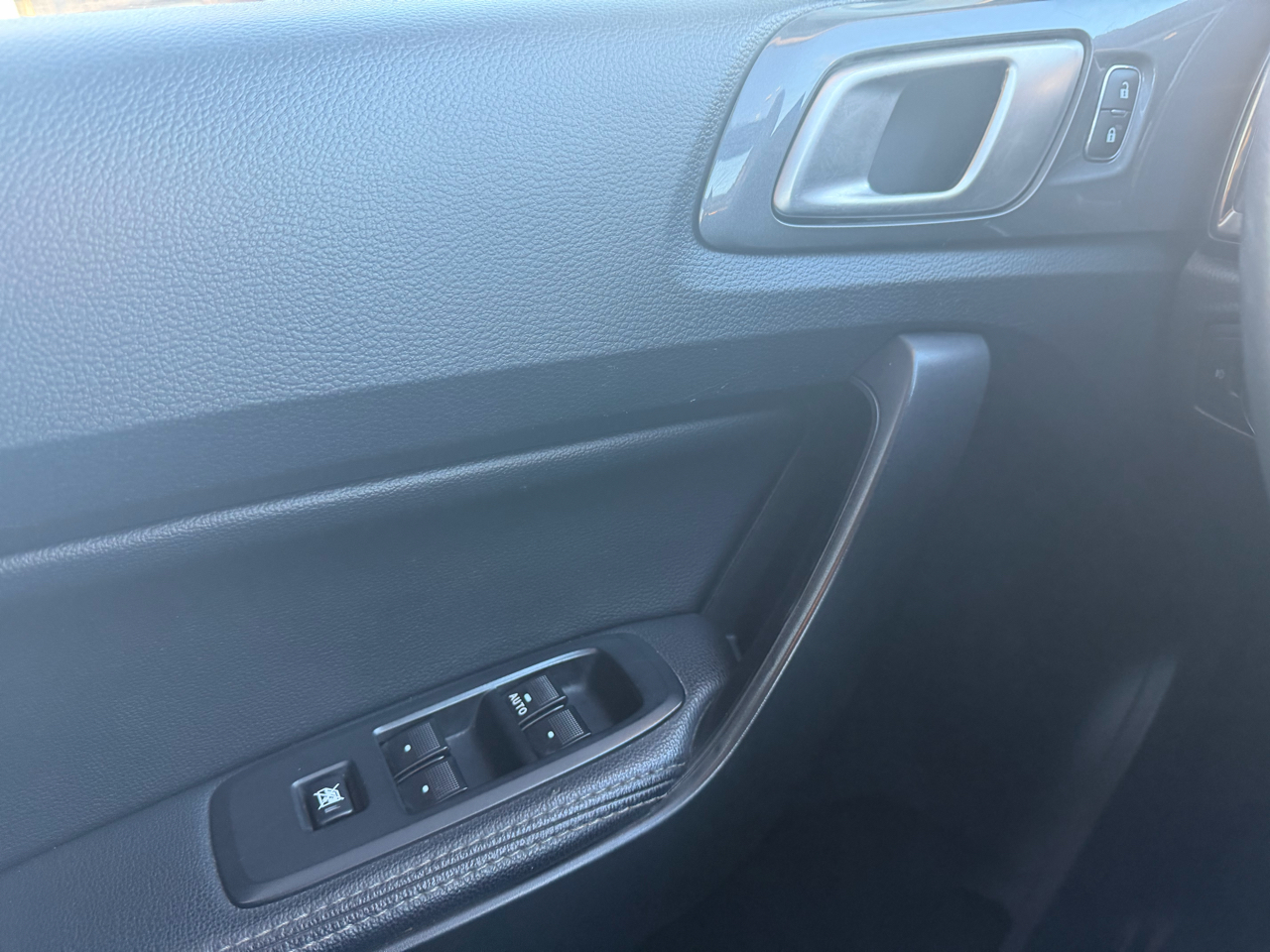 Ford Ranger LARIAT 4WD SuperCrew 5' Box 2020