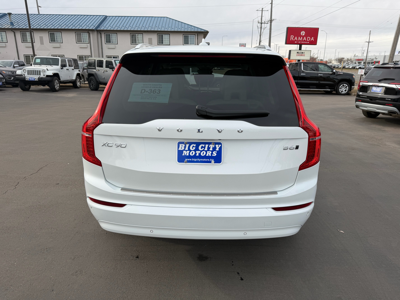 Volvo XC90 B6 AWD Core 7P 2023